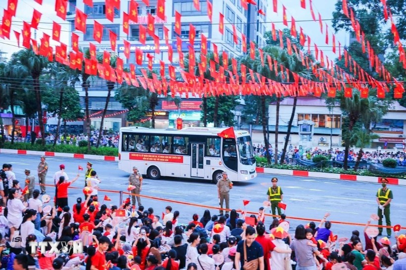 Bắt đầu phân luồng giao thông phục vụ tổng duyệt diễu binh, diễu hành A80 ngày 30/8 từ mấy giờ?